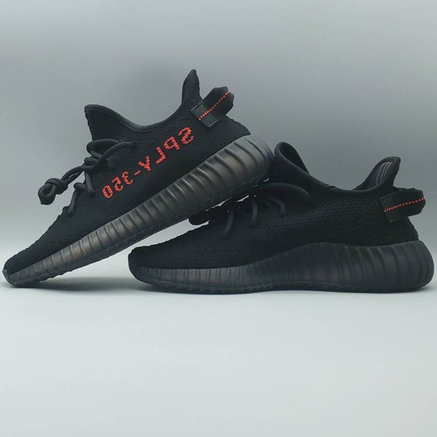 Adidas Yeezy Boost 350 V2 "Bred"