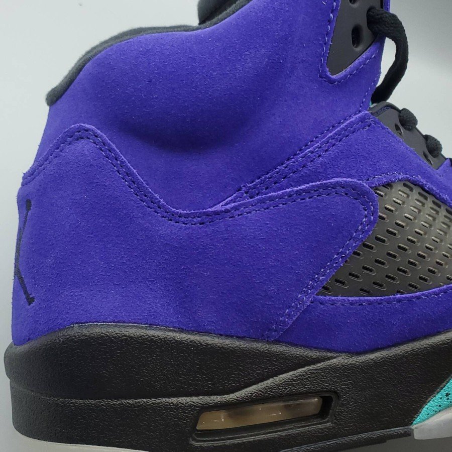 Jordan 5 Retro Alternate Grape