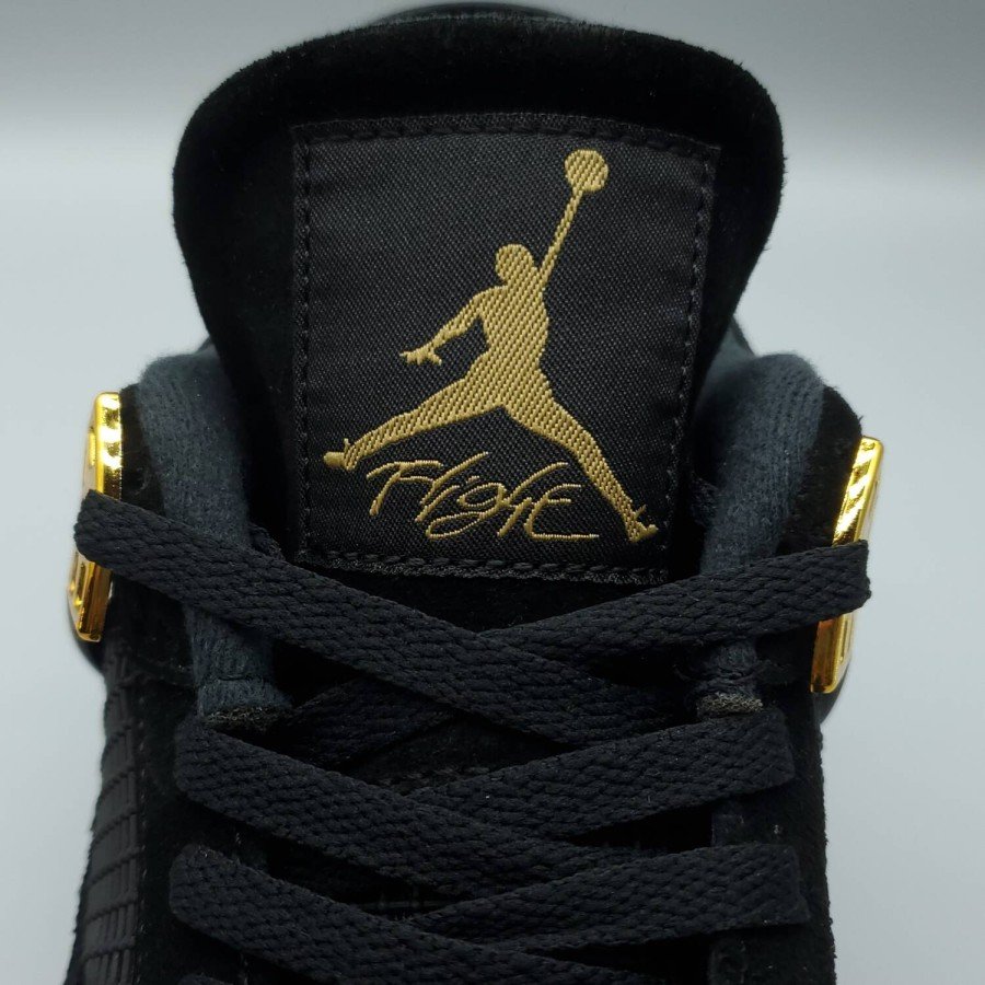 Air Jordan 4 Retro Royalty