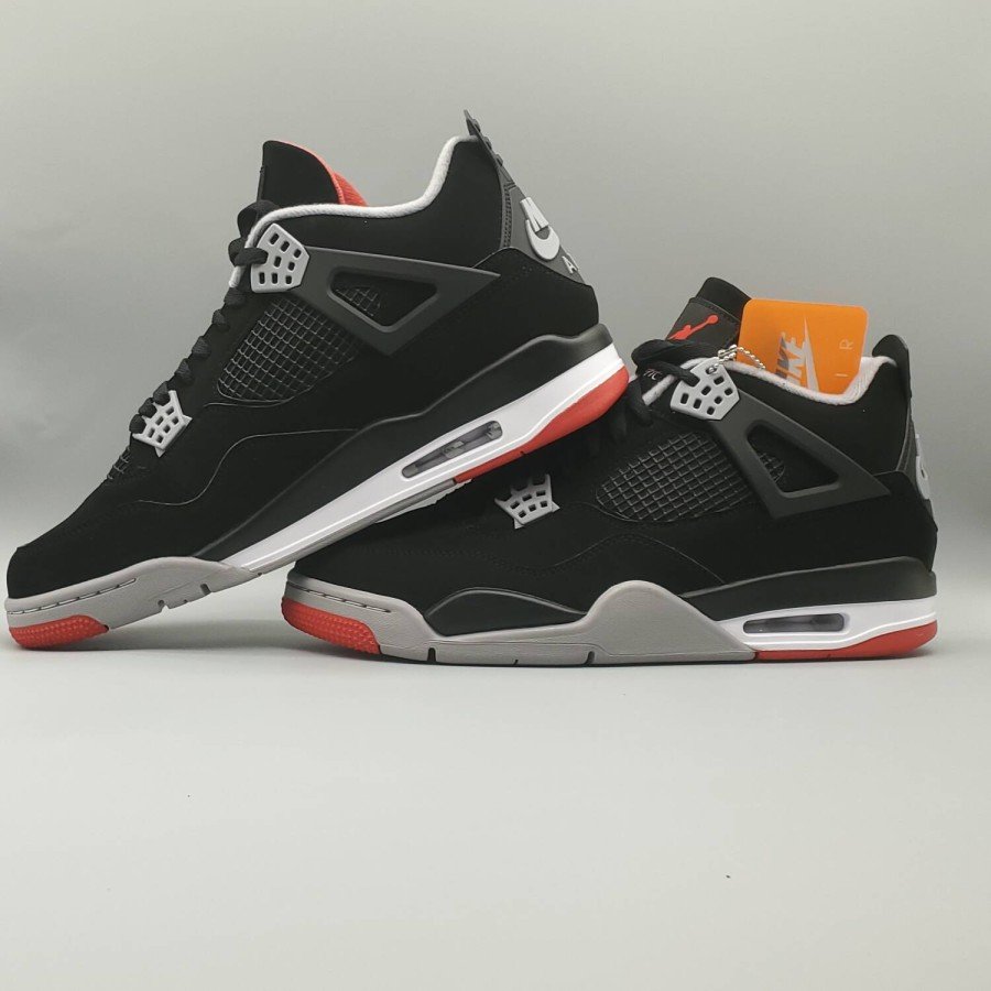 Air Jordan 4 Retro Bred