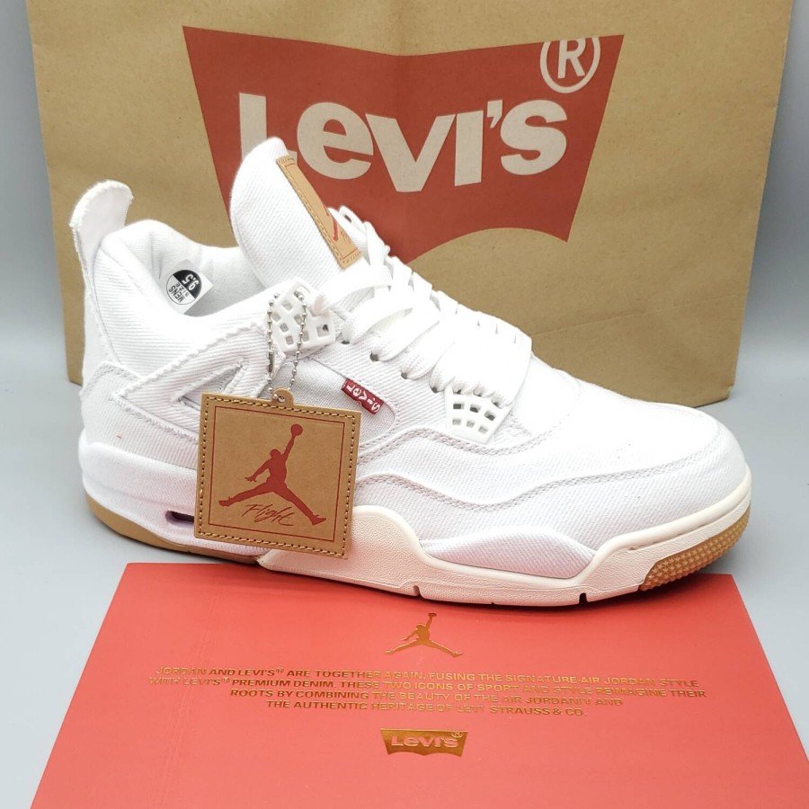 Jordan 4 Retro Levi's White