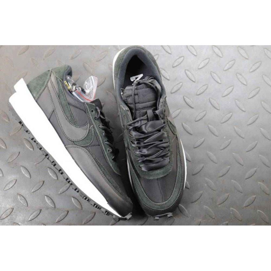 Nike LD Waffle Sacai Black Nylon