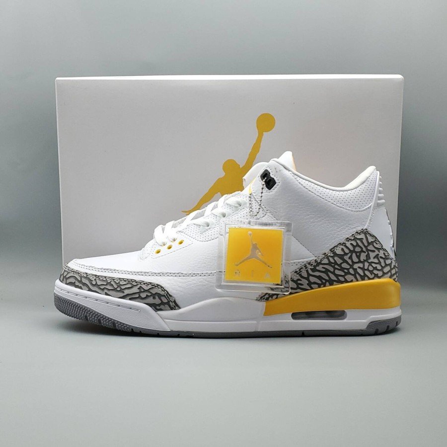 Air Jordan 3 Retro Laser Orange