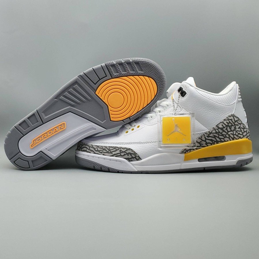 Air Jordan 3 Retro Laser Orange