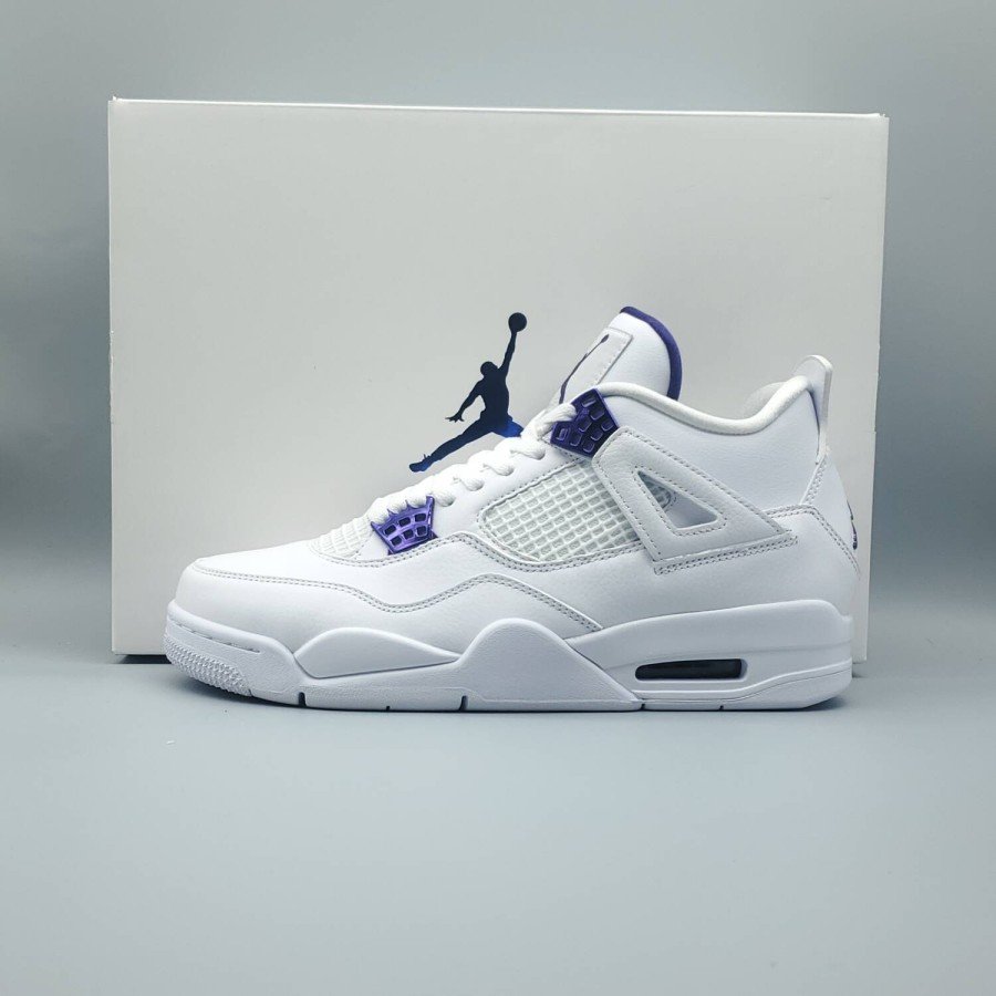 Air Jordan 4 Retro Metallic Purple