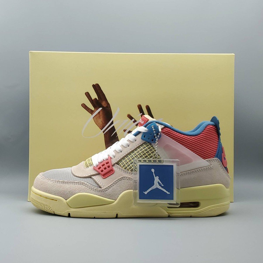 Air Jordan 4 Retro Union Guava Ice