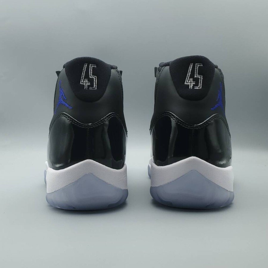 Jordan 11 Retro Space Jam