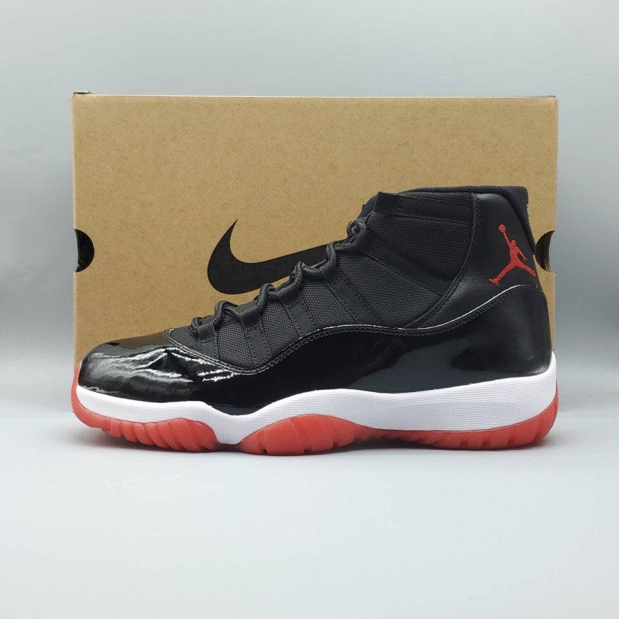 Jordan 11 Retro Playoffs Bred