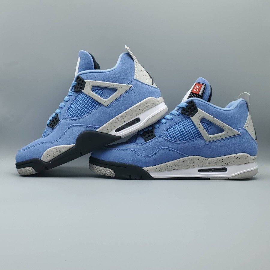 Air Jordan 4 Retro University Blue