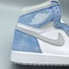 Jordan 1 Retro High OG Hyper Royal