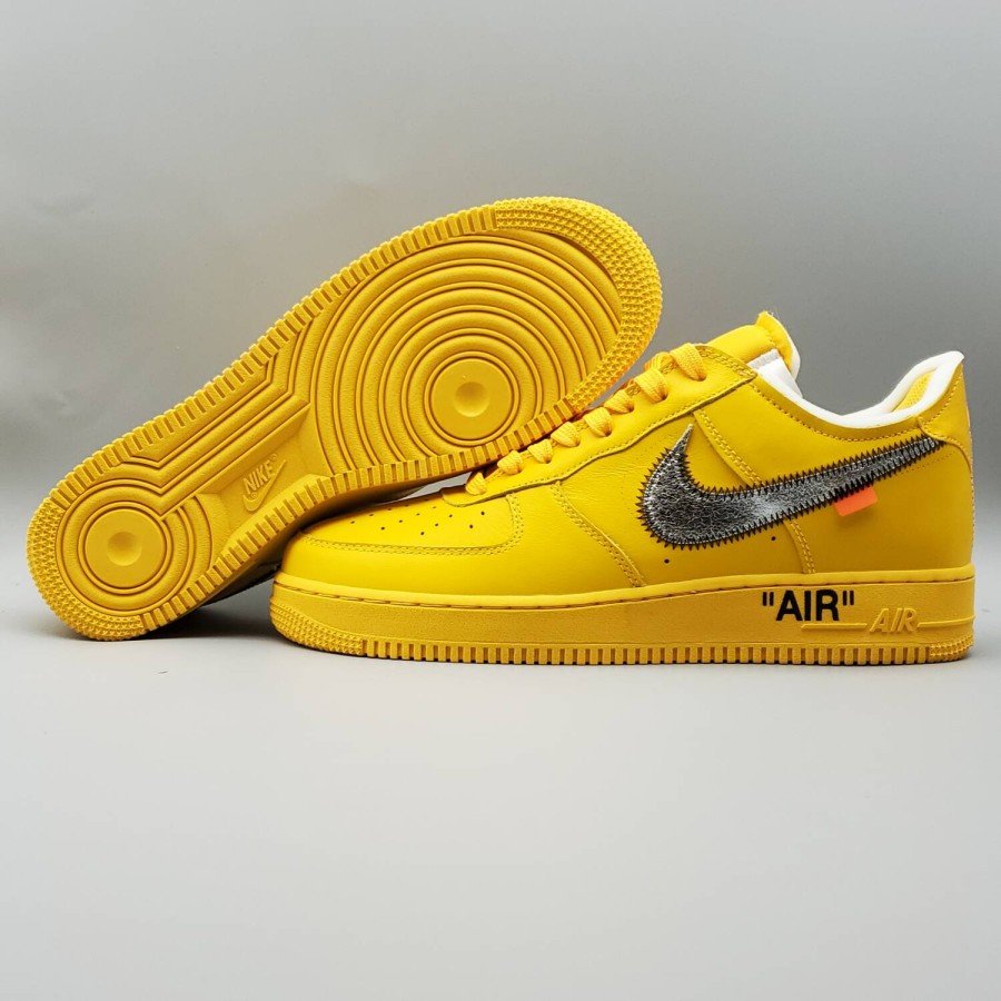 Nike Air Force 1 Low OFF-WHITE University Gold Metallic Silver