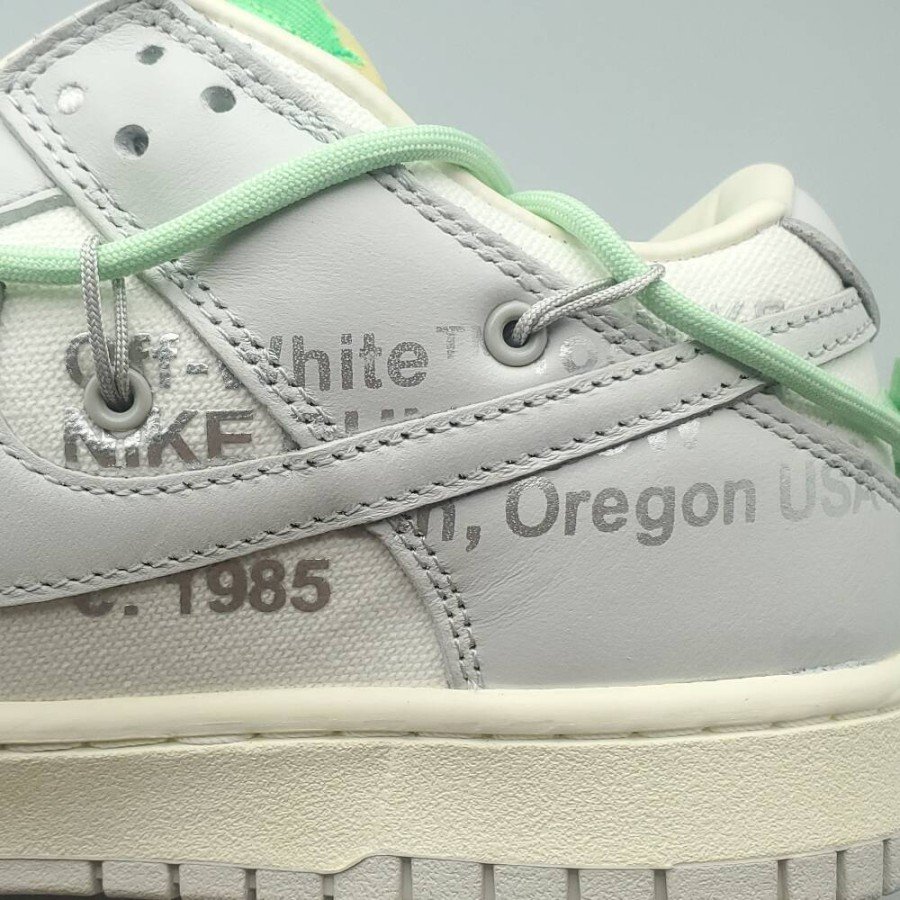 Dunk Low Off-White Lot 7