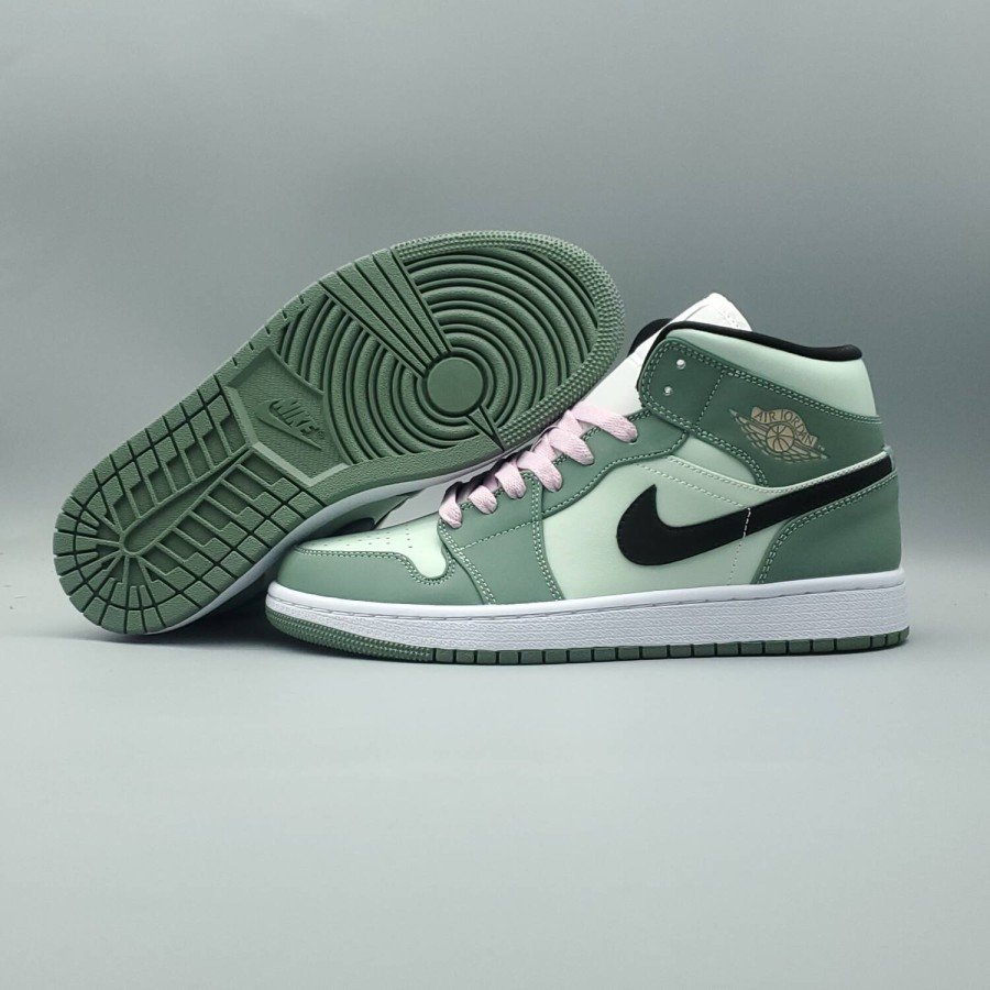 Air Jordan 1 Mid Dutch Green