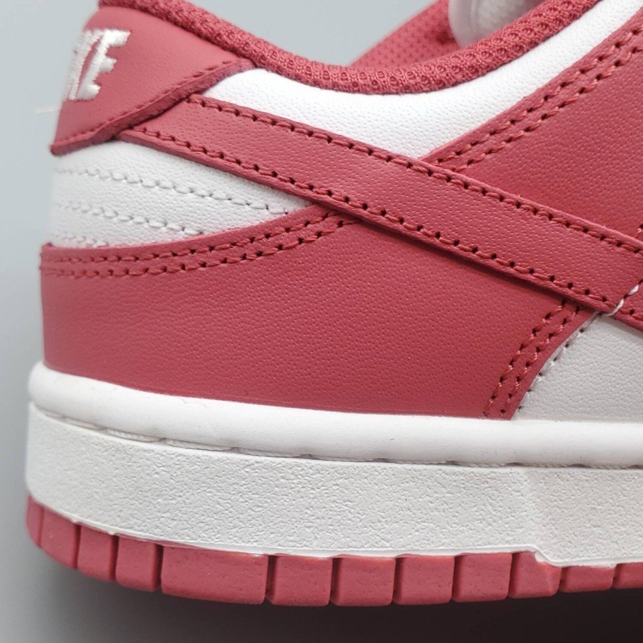 Dunk Low Archeo Pink