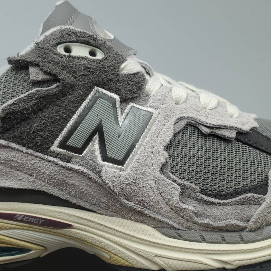 New Balance 2002R Protection Pack Rain Cloud