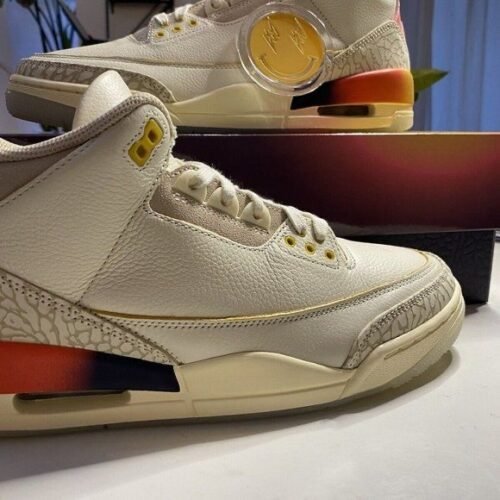 Jordan 3 Retro SP J Balvin Medellín Sunset photo review