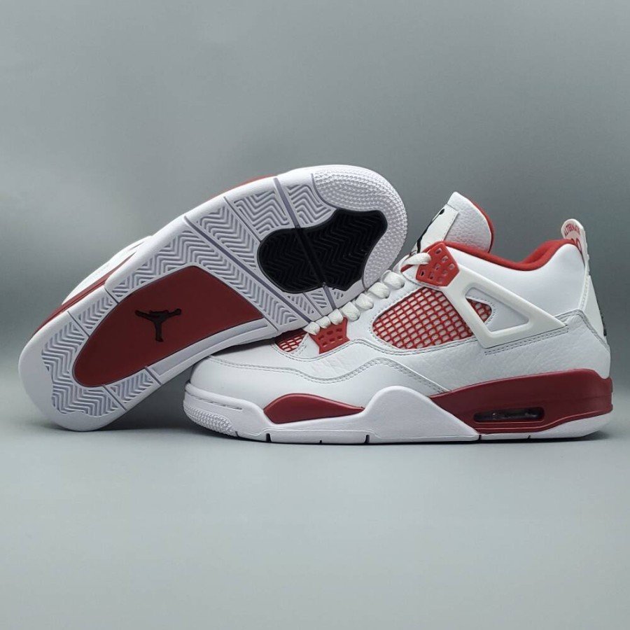 Jordan 4 Retro Alternate