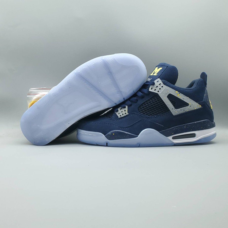 Jordan 4 Retro Michigan