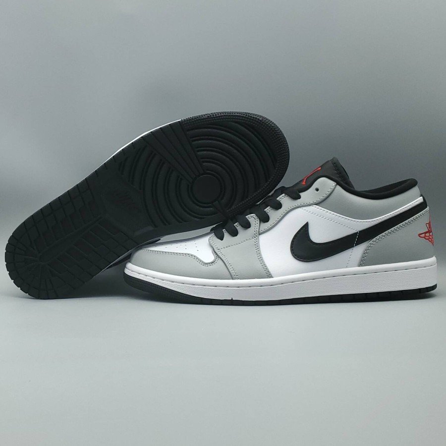 Jordan 1 Low Light Smoke Grey