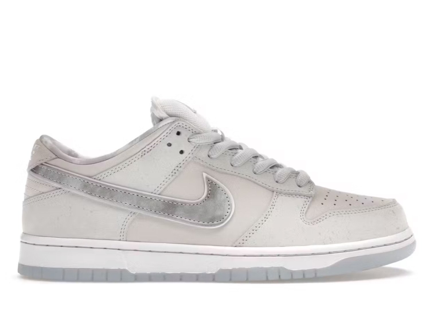 Nike SB Dunk Low White Lobster