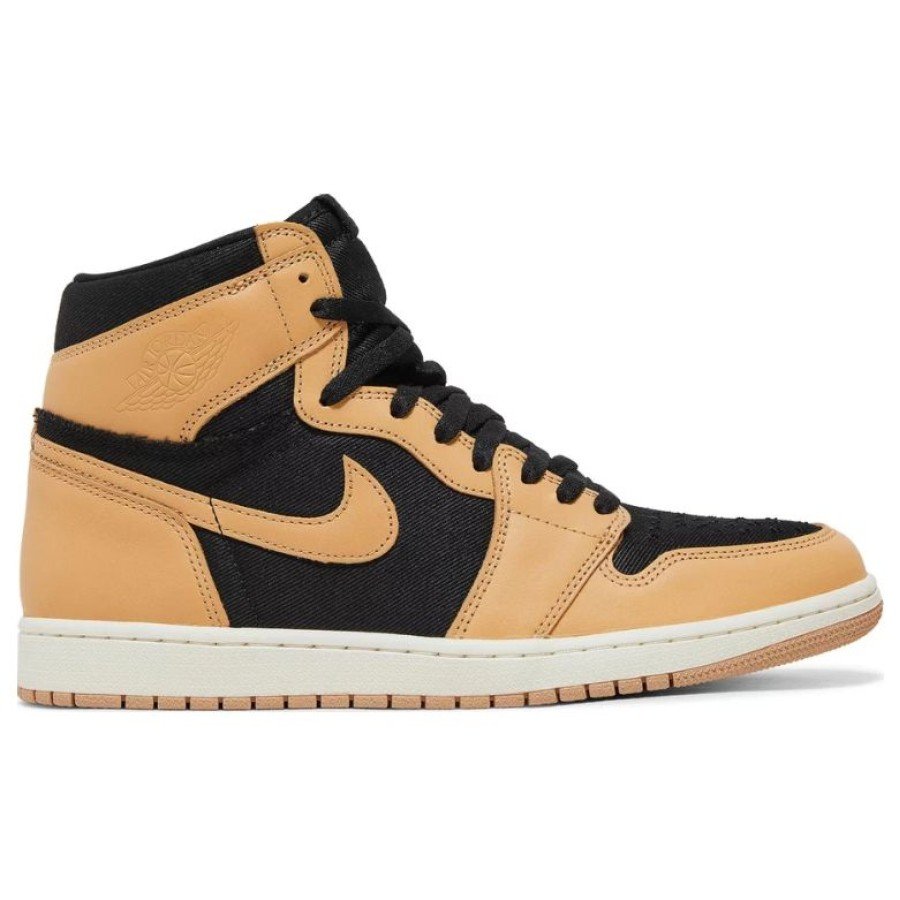 Air Jordan 1 Retro High OG 'Heirloom'