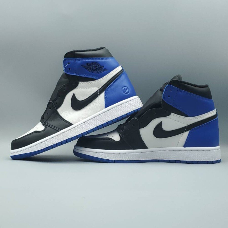 Air Jordan 1 Retro High x Fragment Design