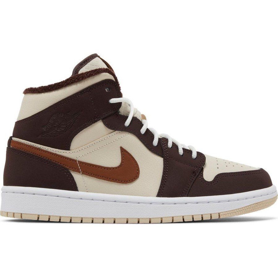 Air Jordan 1 Mid SE 'Cream Dark Chocolate'