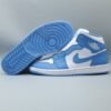 Air Jordan 1 Mid 'UNC'