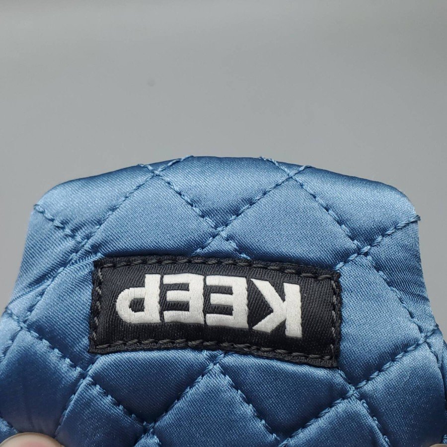 DV4982-641z4-900×900