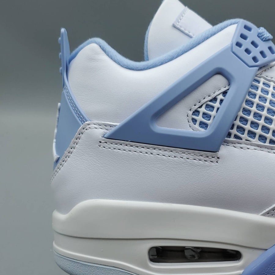 Wmns Air Jordan 4 Retro 'Forget Me Not'