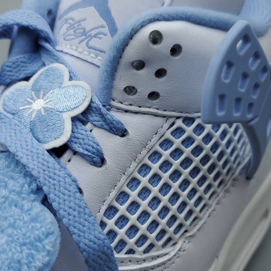 Wmns Air Jordan 4 Retro 'Forget Me Not'