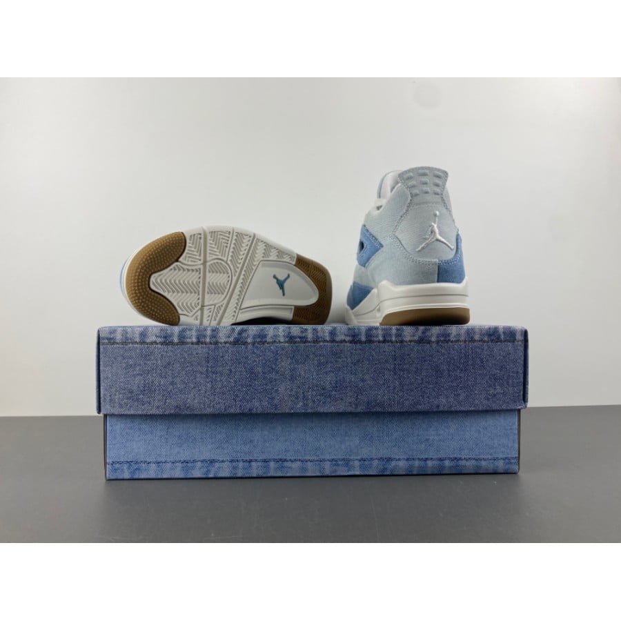 Wmns Air Jordan 4 Retro TEX 'Worn Blue Denim'