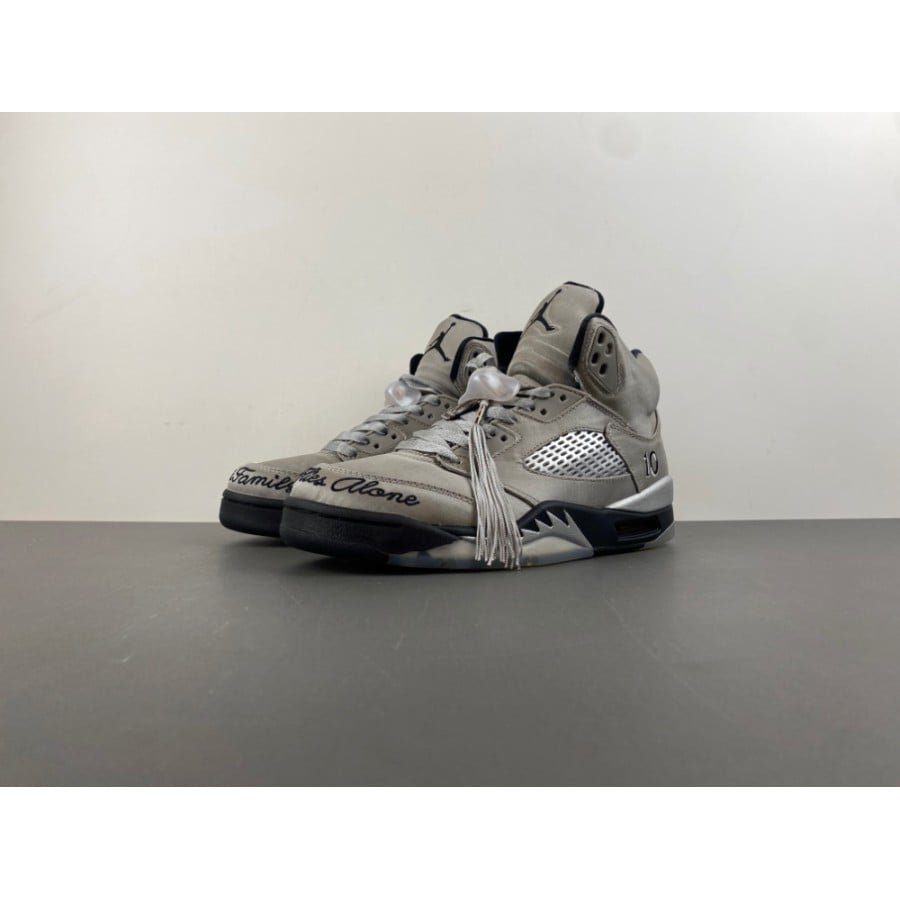 Wmns Air Jordan 5 Retro 'Wings'