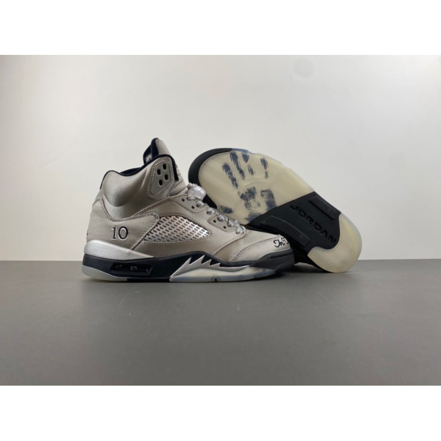 Wmns Air Jordan 5 Retro 'Wings'